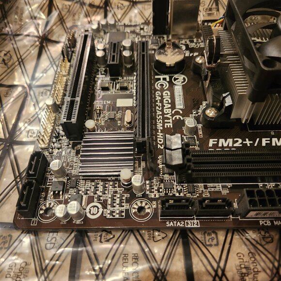 MSI A320M-A Pro Max DDR4 AMD AM4 Motherboard & Athlon X4 CPU & Corsair 16GB RAM - Picture 14 of 16